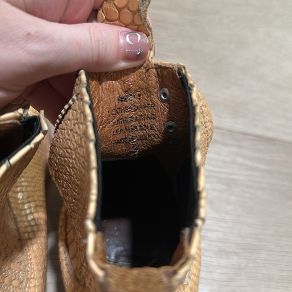 Freebird by Steven Faith Golden Yellow Snakeskin Cowboy Leather Ankle Boots - Picture 6 of 8